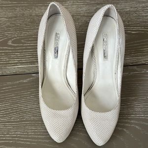 BCBG Generations cream animal skin pumps. Size 9M/39 1/2